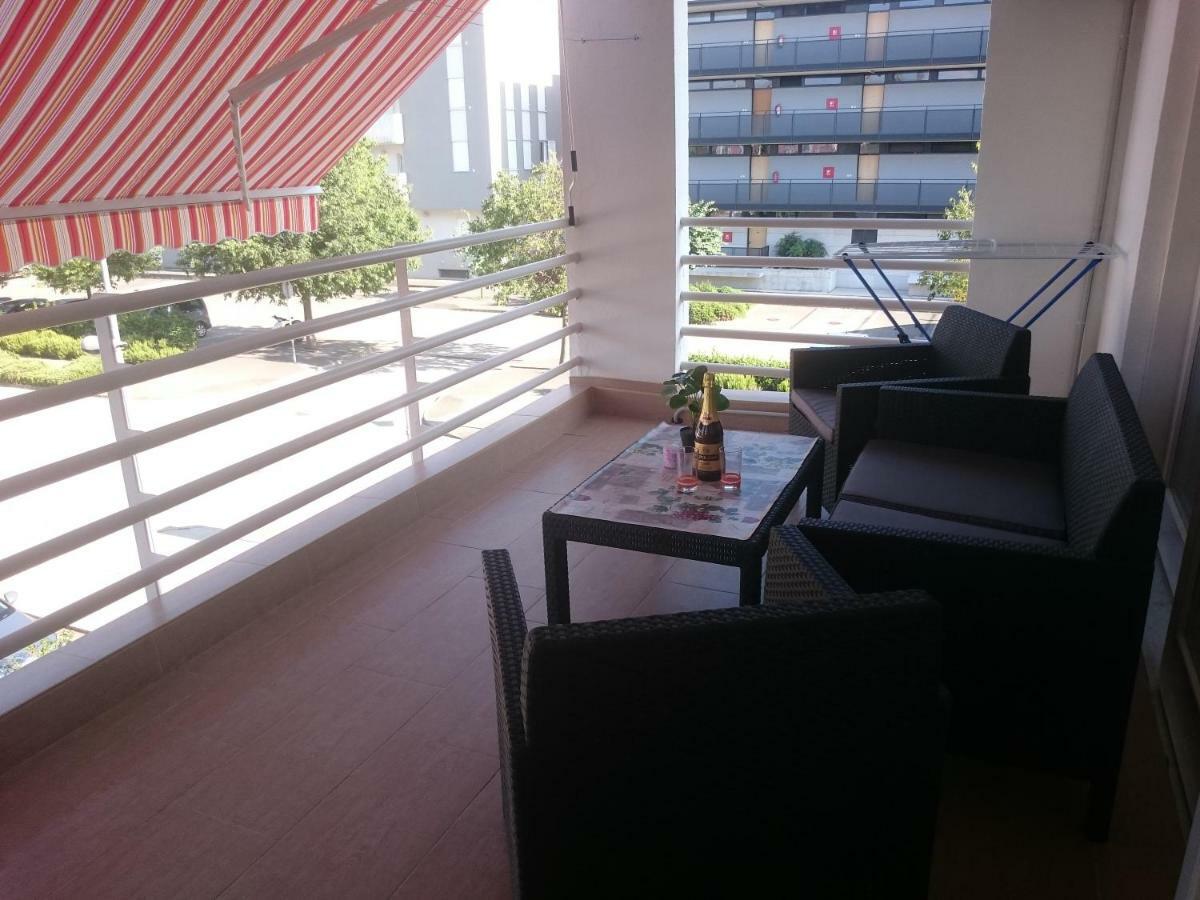 Appartamento Apartman Sanja Rovigno Esterno foto